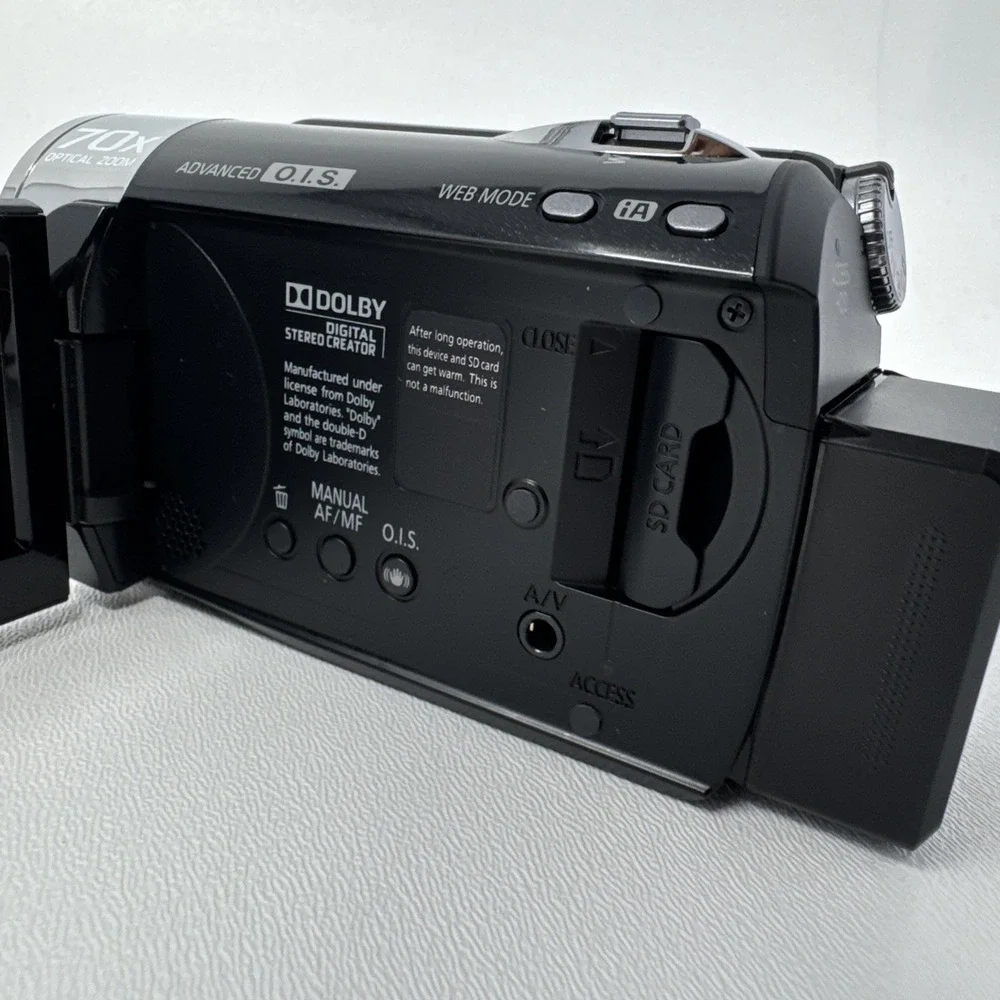 Panasonic SDR-H80P-K Handheld Video Camera w/Battery No Charger - TESTED